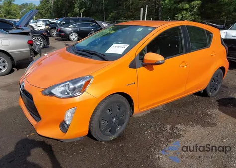 2015 Toyota Prius C Three z USA, uszkodzony, nr VIN JTDKDTB35F1087872
